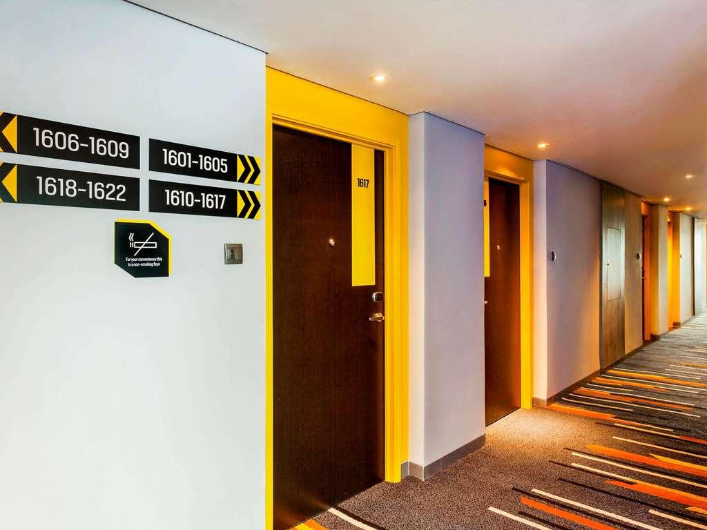 Hotel Ibis Styles Bekasi Jatibening Habitación foto